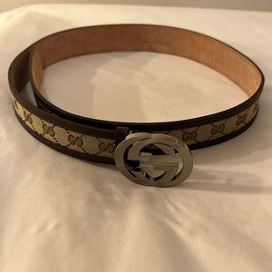 NWOT Authentic Gucci Men’s leather and canvas belt